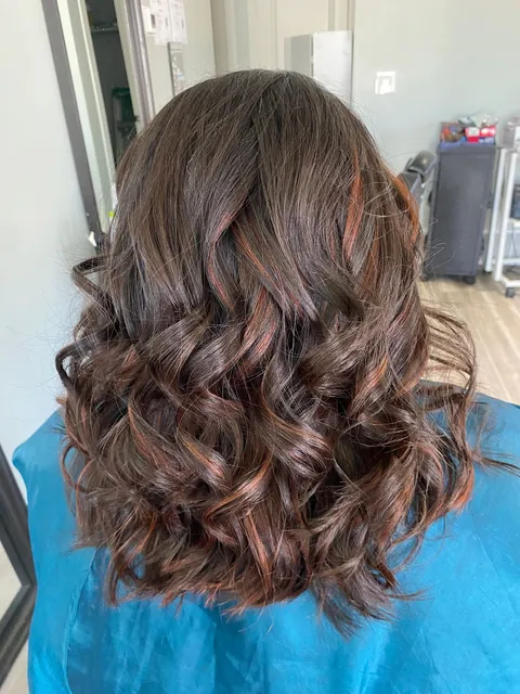 AMERICA Beauty Salon