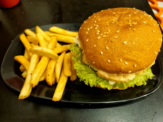 QB Kitchen (Qwikbites)