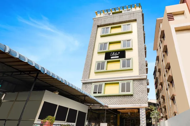 Collection O Visakhapatnam Railway Station