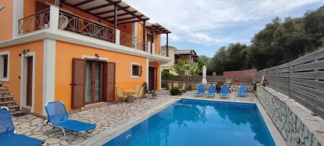 Agios Nikitas Dolphins - Mixalis Villa