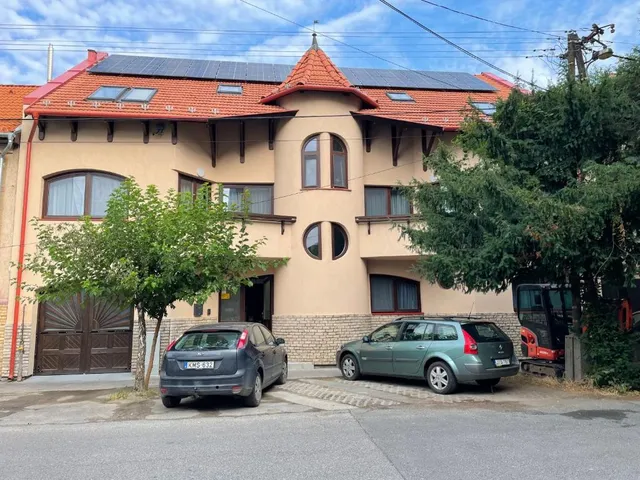 REZIDEX Apartmanház