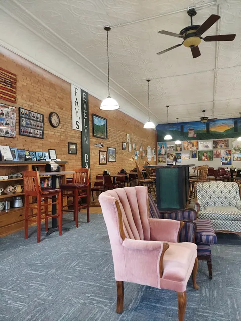 Fay's Evelyn Bay Coffee