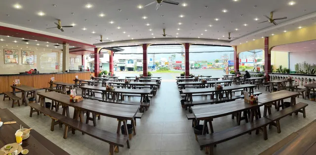 Hủ tiếu mực ông già Cali