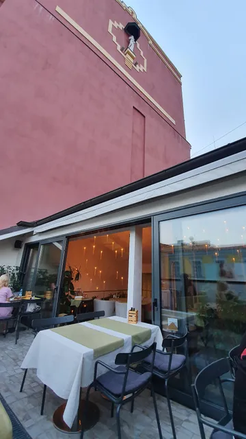 Mama Manana Prorizna