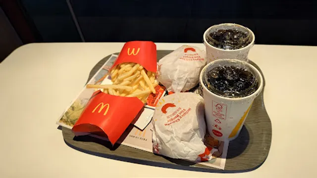 McDonald's Yuejiang West Road Br.