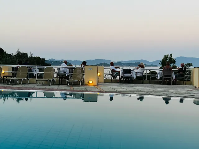 Kanapitsa Mare Hotel