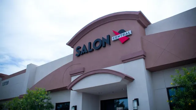 Salon Central