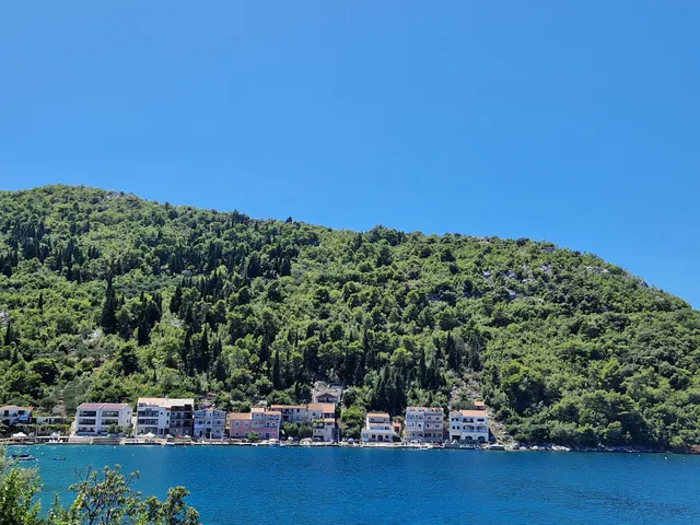 Apartments Tiho & Jelena