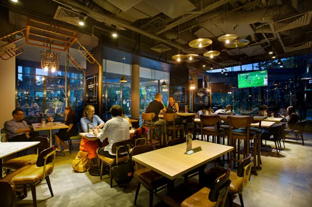 Harry's Mapletree Business City