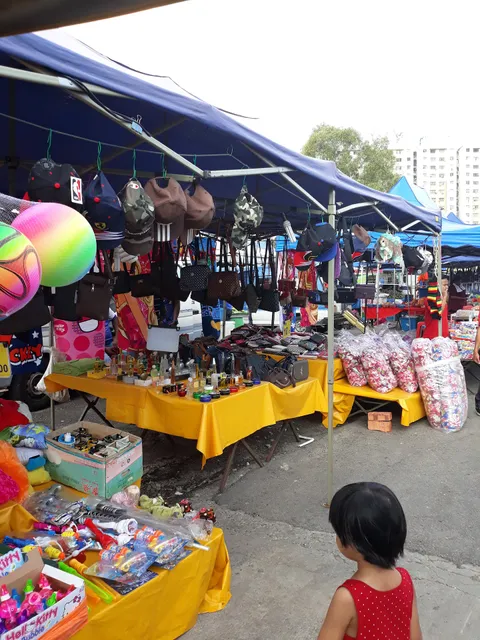 Pasar Malam Lembah Subang - Selasa