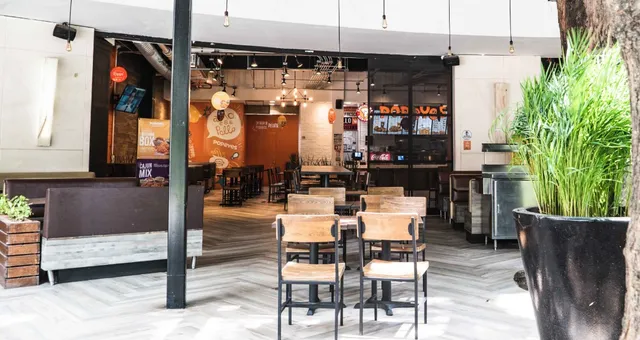 Popeyes Louisiana Kitchen ®