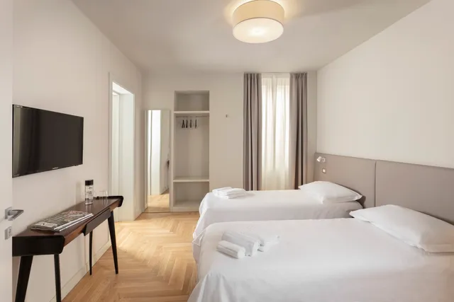 Palazzo dei Tolomei B&B