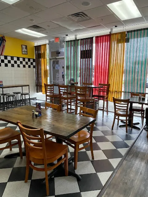 Emelia's Tex Mex & Taqueria