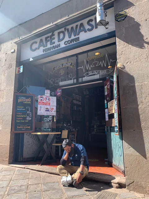 Café Dwasi Peruvian Coffee