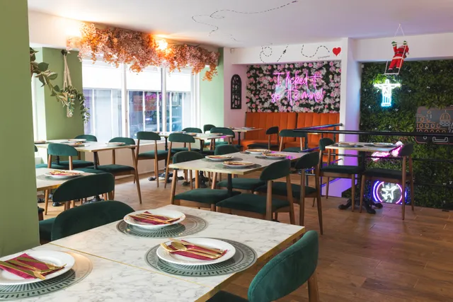 Green Diamond Indian Restaurant & Bar