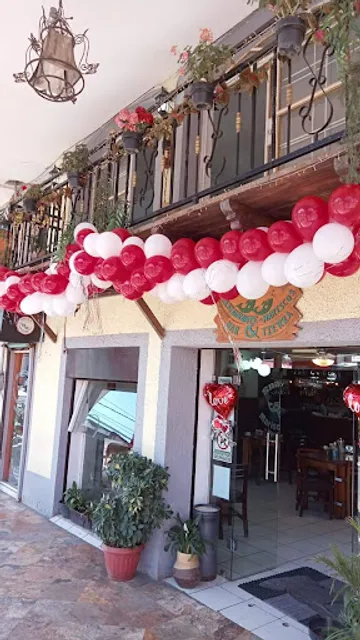 Snack´s Mariscos Mar & Tierra