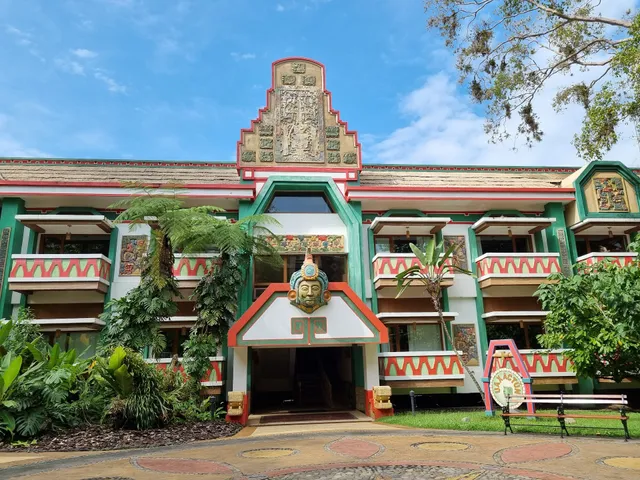 Los Hostales Del IRTRA