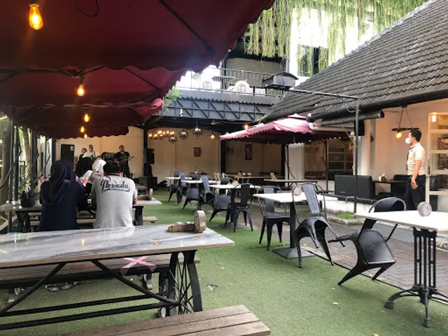 Kito Art Cafe & Resto