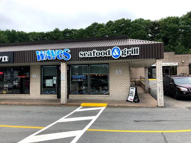Waves Seafood & Grill