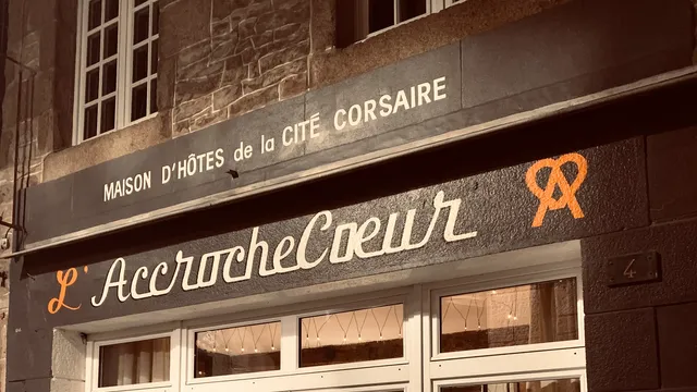 ACCROCHECOEUR Saint Malo intramural