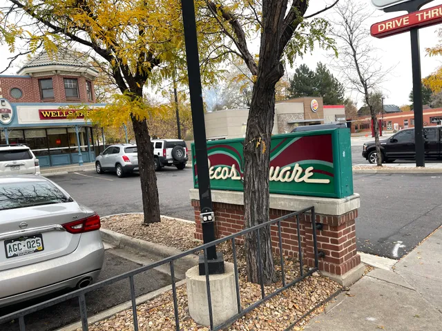 Pecos Square Retail Center