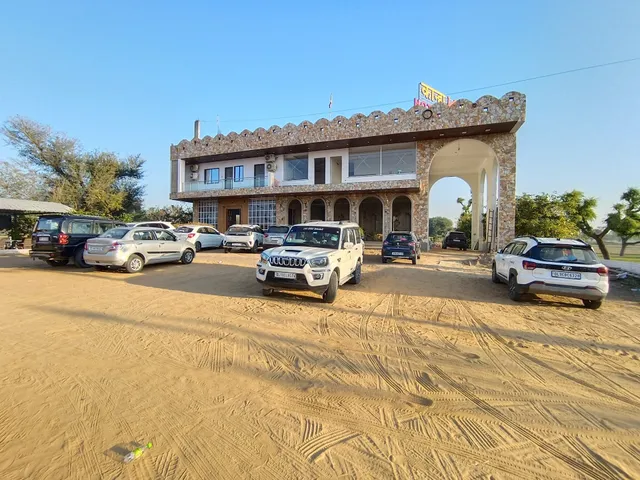 Hotel kanha k thaat