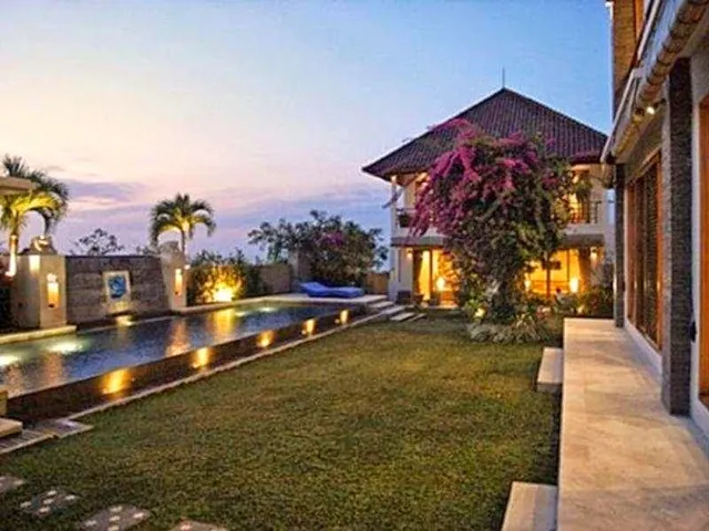 Bali Villa Blue Rose