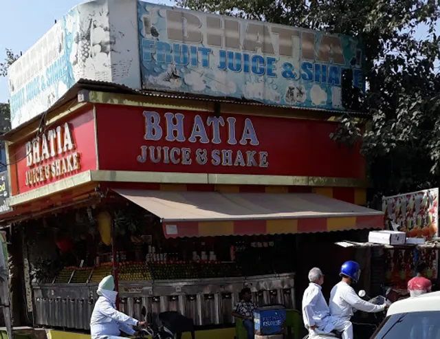 Bhatia Fruit Juice Corner