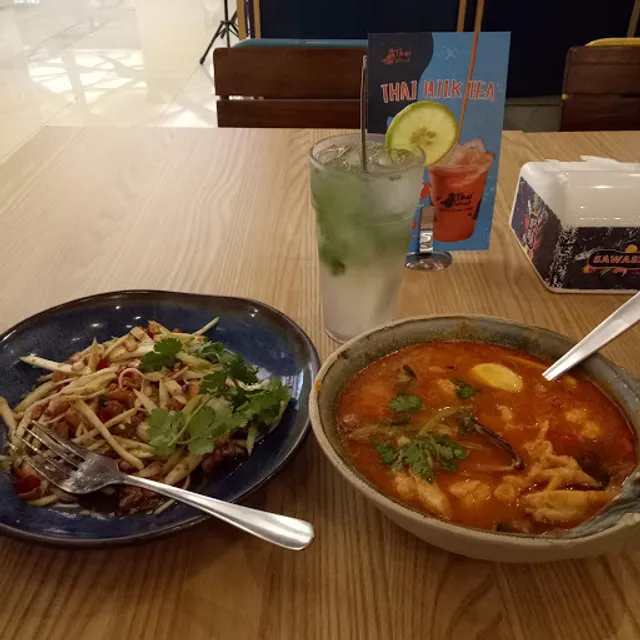 Thai Street - Tunjungan Plaza 6