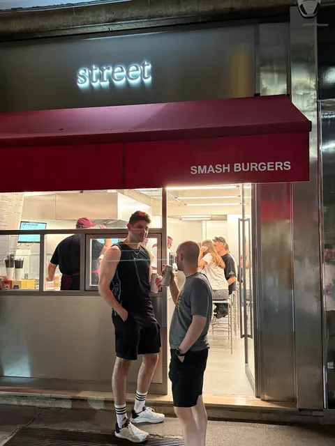 Street Smash Burgers Corso Magenta | Hamburgeria Milano