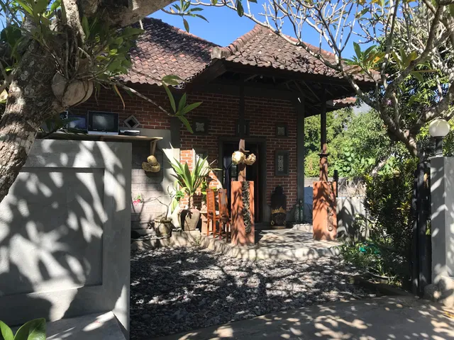 Les Cantik Home Stay