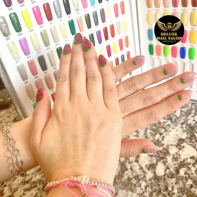 Deluxe Nail Salon @Mansfiled, TX