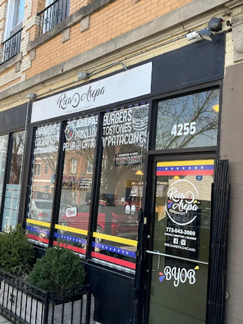 Rica Arepa ARMITAGE | Venezuelan Restaurant