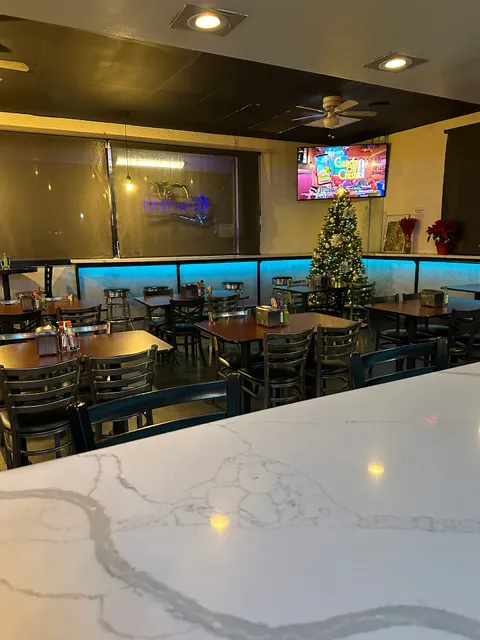 El Alegre Grill and Cocktails