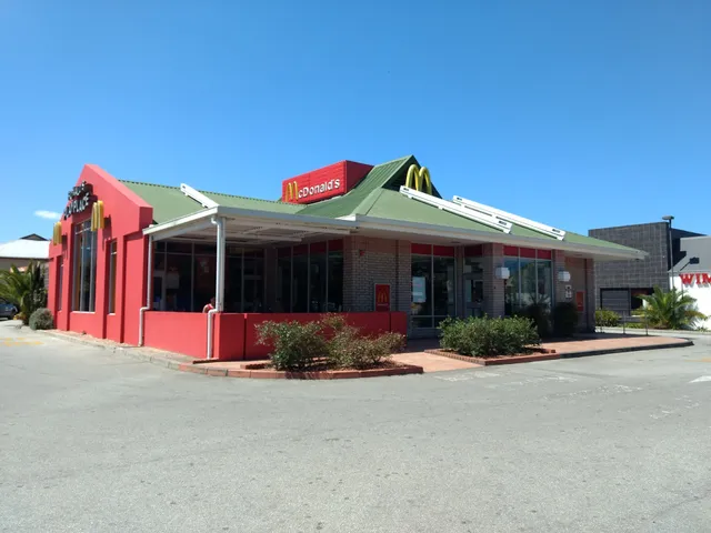 McDonald's George Drive-Thru