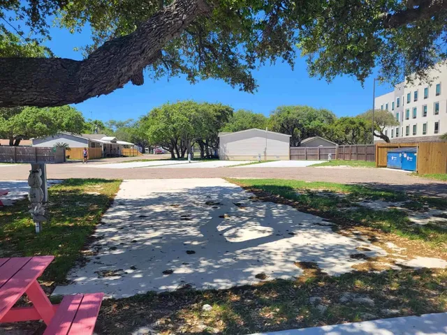 Coastal Cowboy RV Park Fulton