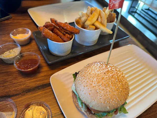 Grill'd Burgers - Croydon
