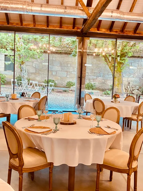 Restaurant Atmosphere by Chez Gilbert Restaurant