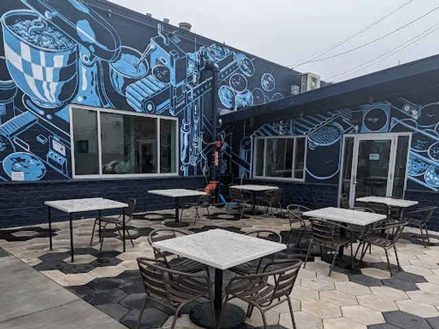 Boichik Bagels Sixth St