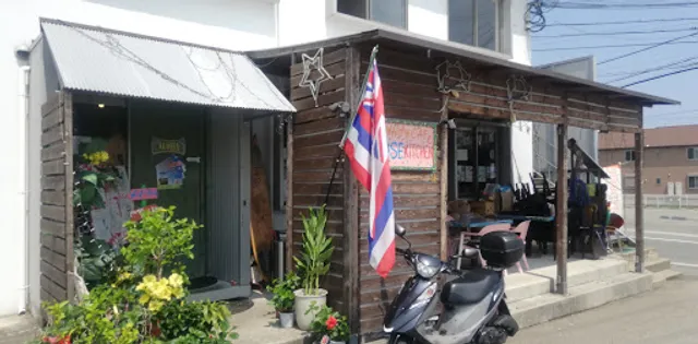 ハワイアンカフェ ミューズキッチン