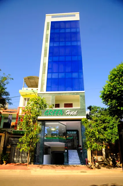 Green Hotel Quy Nhơn - Cách biển 200m