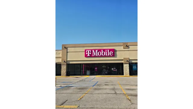 T-Mobile Authorized Retailer