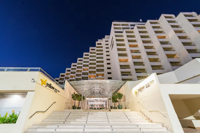 Yellow Beach Hotel, Monte Gordo