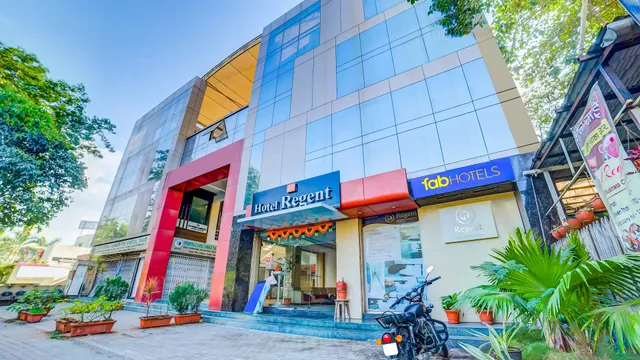 FabHotel Regent Inn - Hotel in Pimpri-Chinchwad