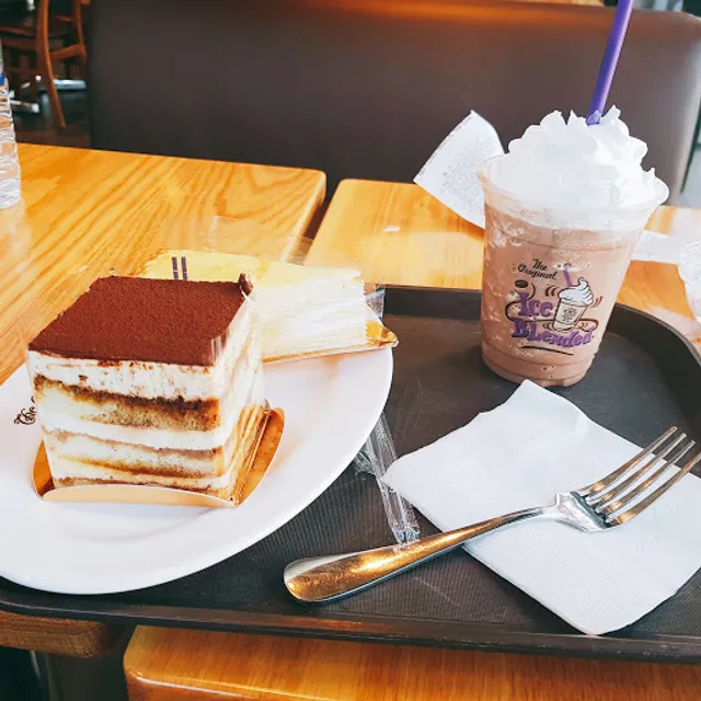 The Coffee Bean & Tea Leaf