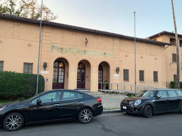 Hollywood Studio Club