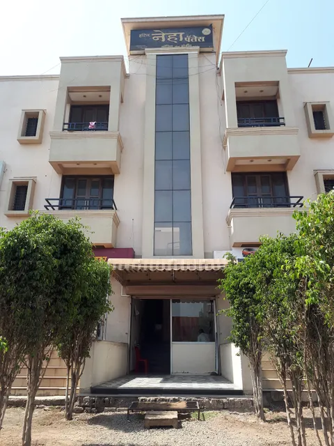 Hotel Neha Palace