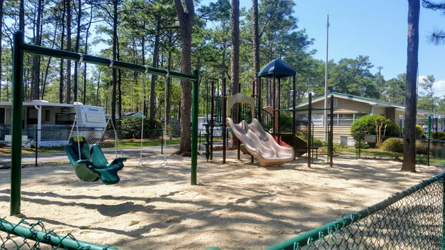 Whispering Pines RV Park & Campground