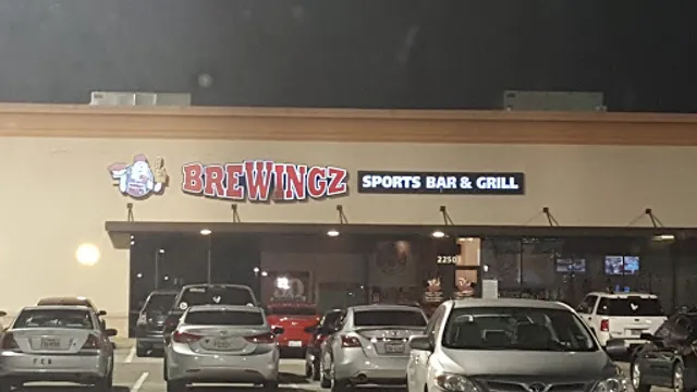 BreWingZ Restaurant and Bar