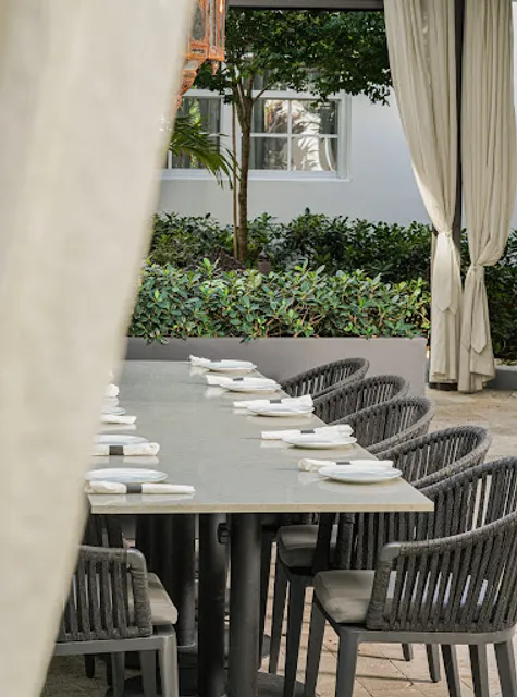 Casa Tulia - 🇮🇹 Italian Restaurant in Miami Beach 🍝